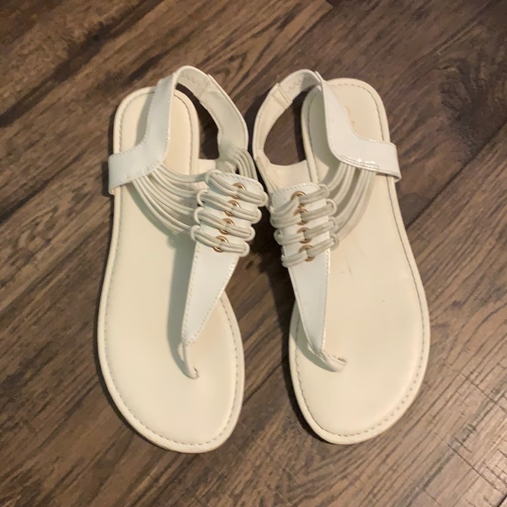Women’s sandals